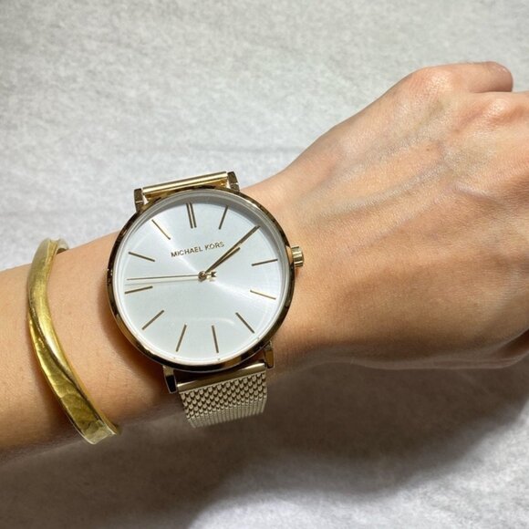 Michael Kors MK7150 Auden Three-Hand Gold-Tone Alloy Watch - Picture 2 of 9